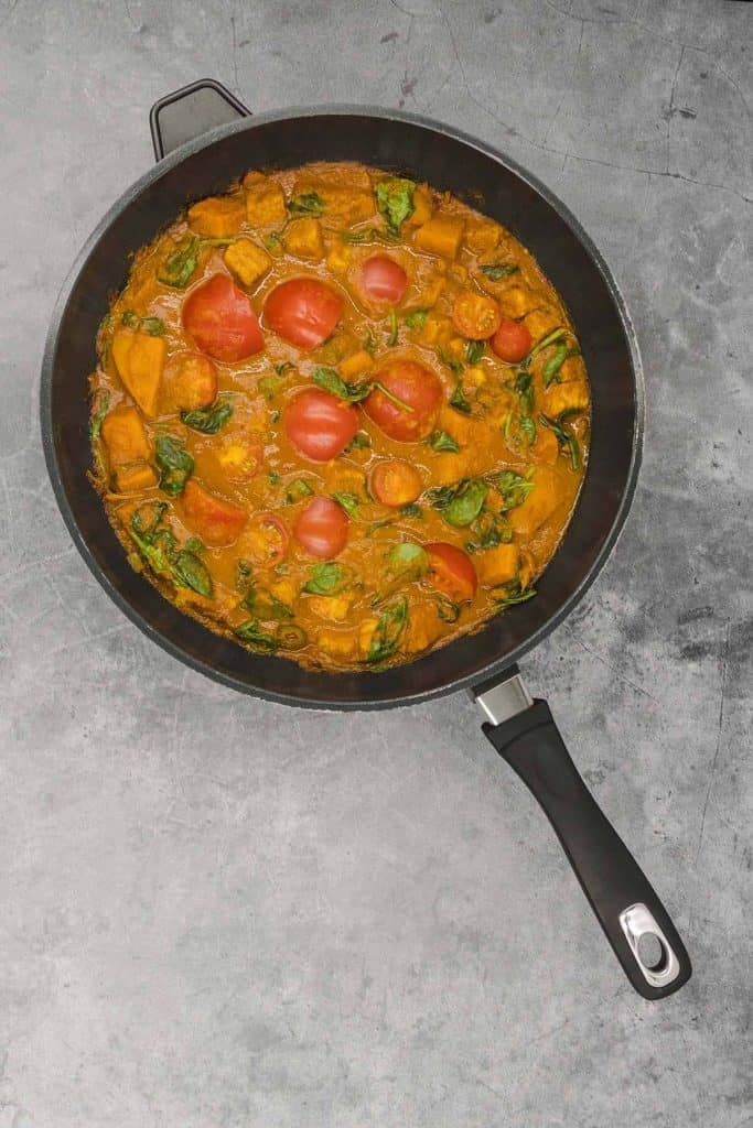 Vegan vegetable bhuna in a pan