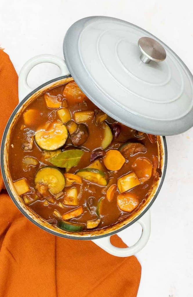 Hearty vegetable stew freshly made in a Dutch oven.