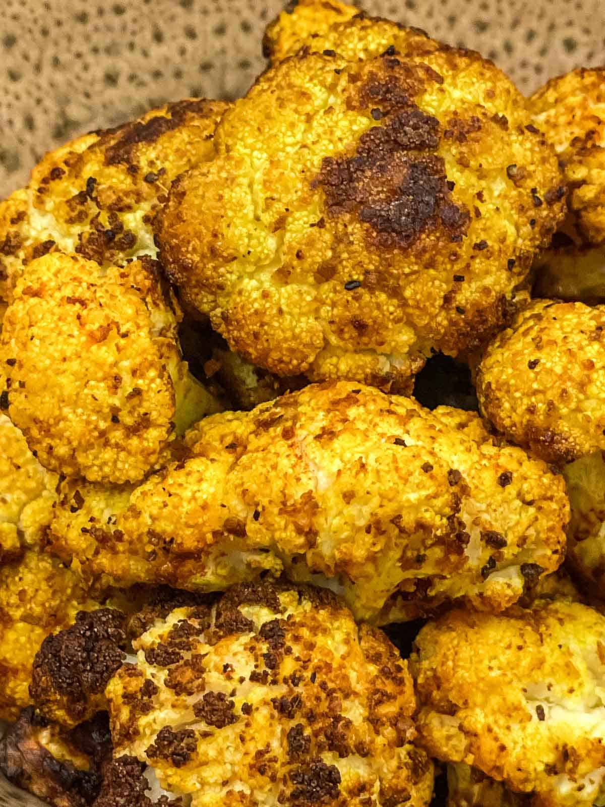 Delicious roasted cauliflower in a bowl.