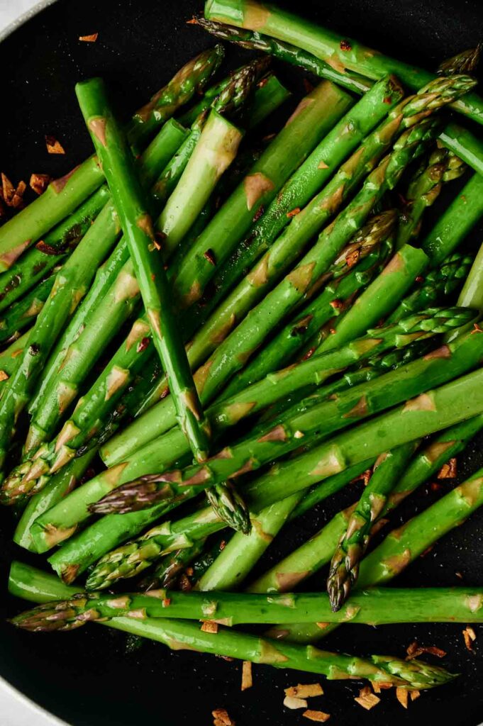 asparagus in a skillet